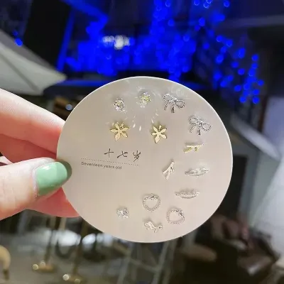 7 Pairs Silver Plated Bowknot Stud Earring Set(1Pata)